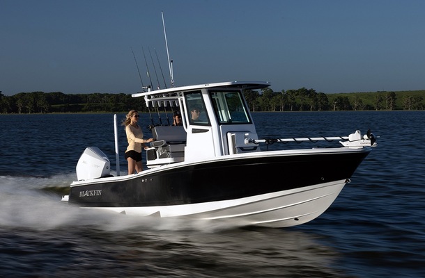 Blackfin Boats 24 Hybrid Bay Named Boating Industry Top Product