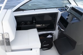 Convertible Port Lounge Seat